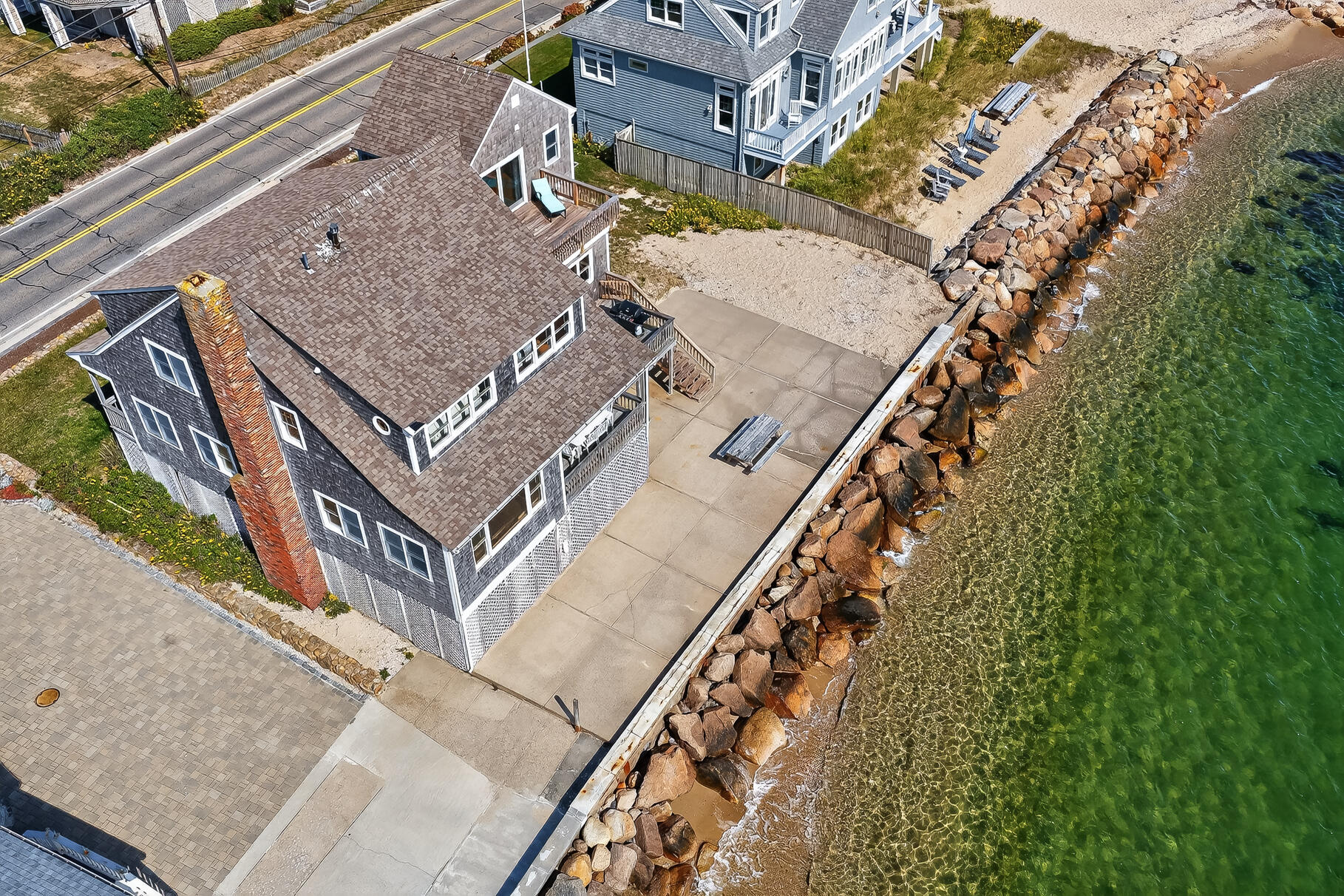 61 Menauhant Road Falmouth MA 02536