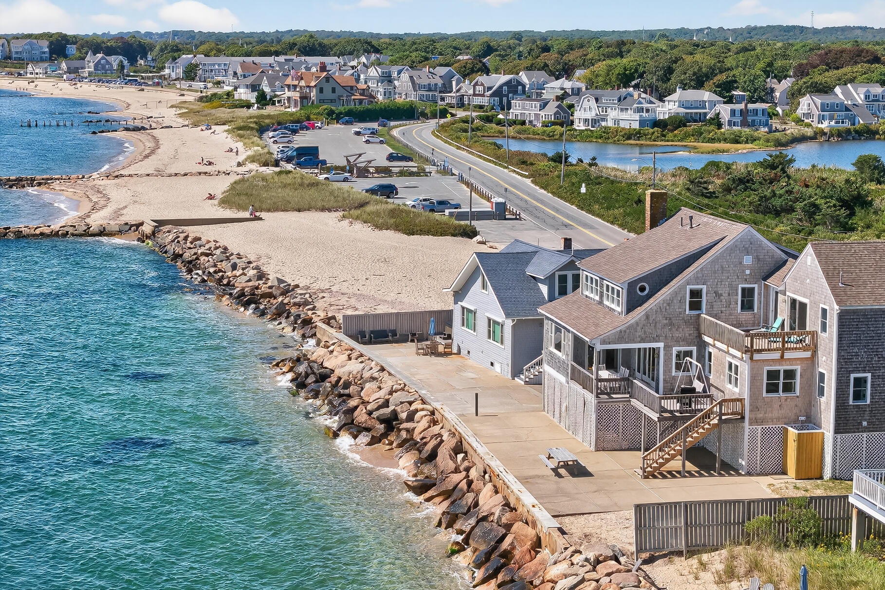 61 Menauhant Road Falmouth MA 02536