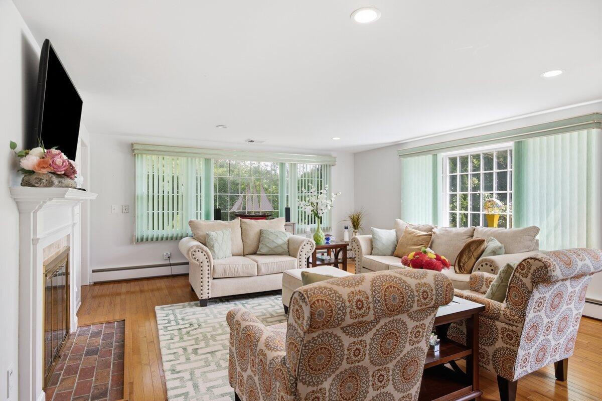 105 Hillside Drive Centerville MA 02632