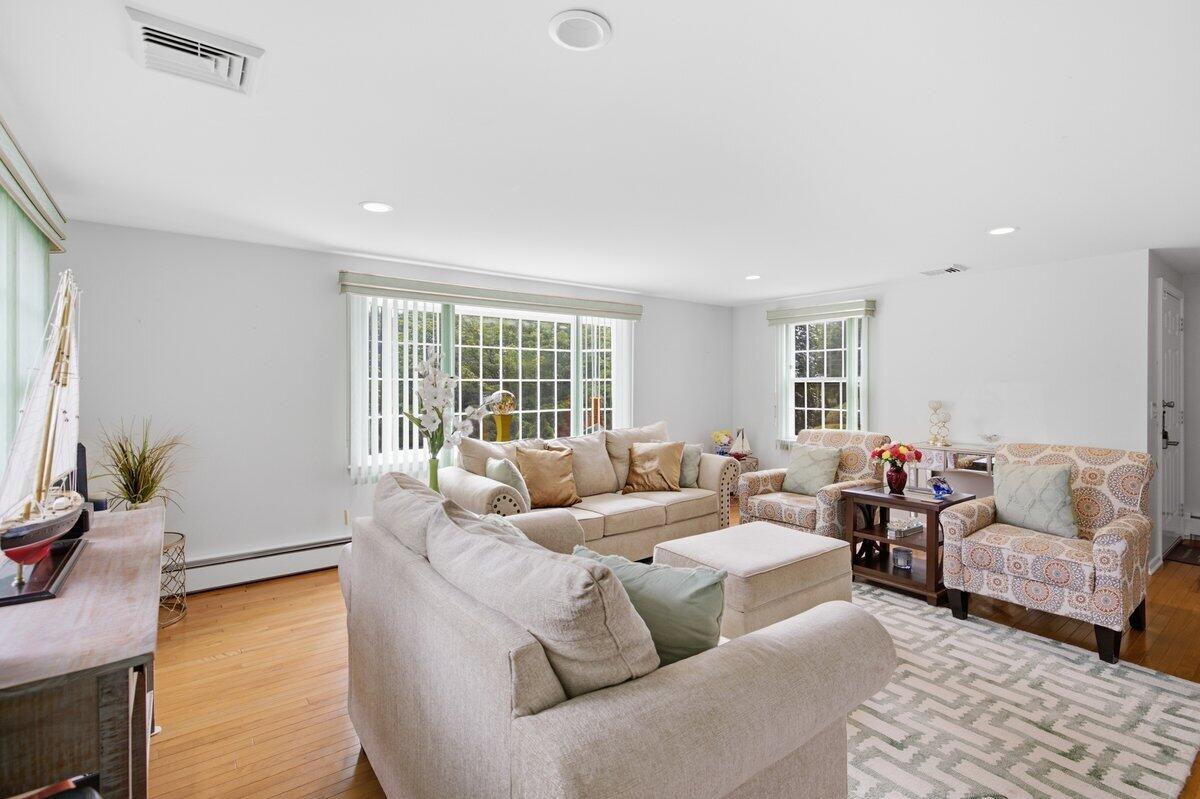 105 Hillside Drive Centerville MA 02632