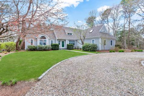 35 Punkhorn Point Road Mashpee MA 02649
