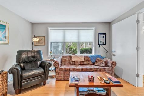 35 Punkhorn Point Road Mashpee MA 02649