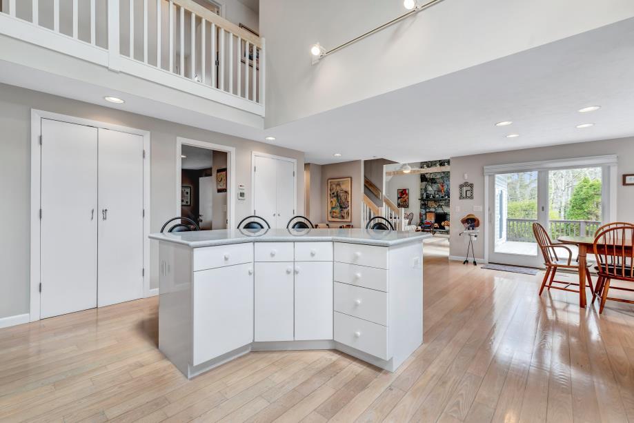 35 Punkhorn Point Road Mashpee MA 02649