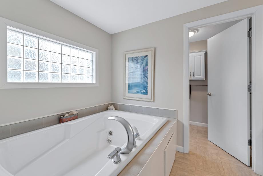 35 Punkhorn Point Road Mashpee MA 02649
