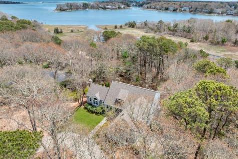 35 Punkhorn Point Road Mashpee MA 02649