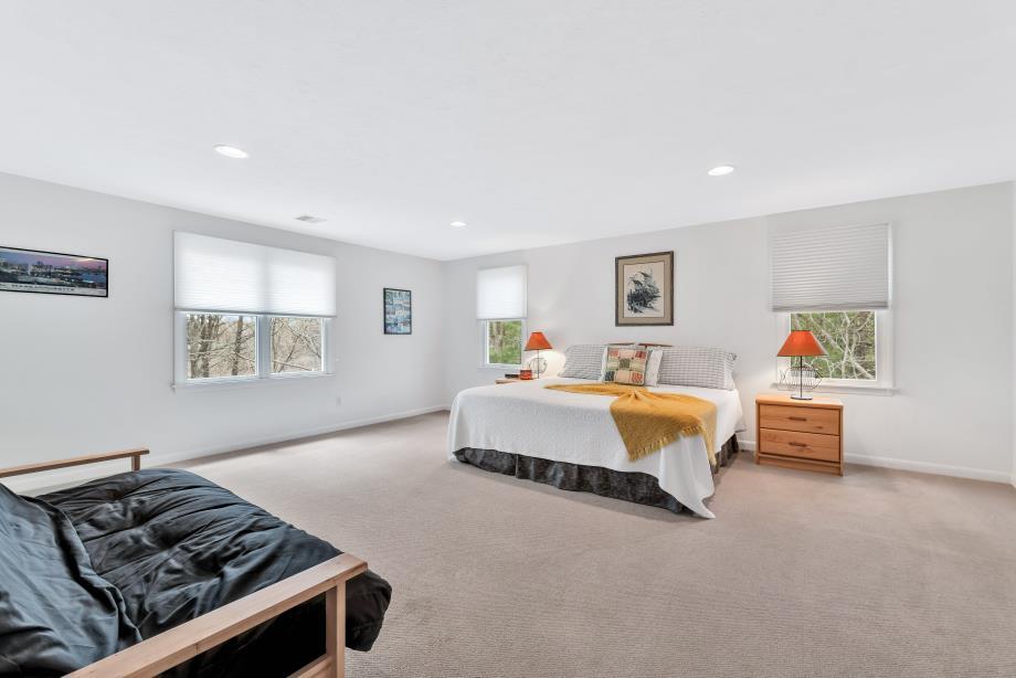 35 Punkhorn Point Road Mashpee MA 02649