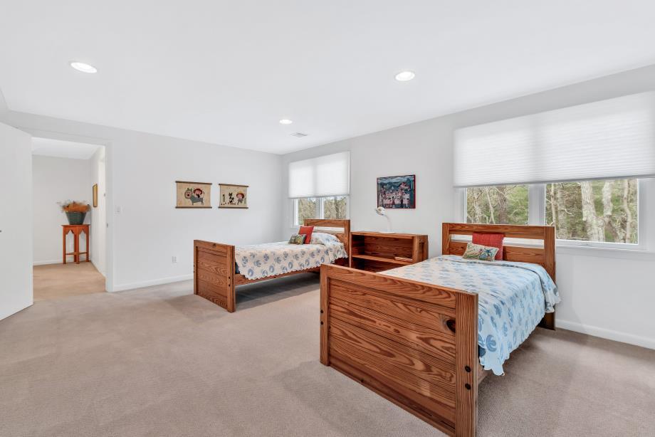 35 Punkhorn Point Road Mashpee MA 02649