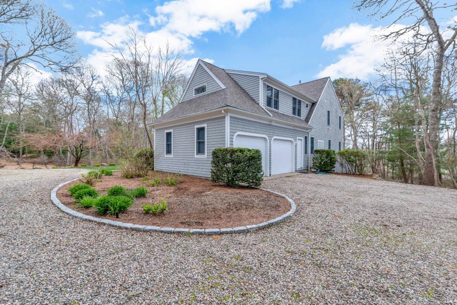35 Punkhorn Point Road Mashpee MA 02649