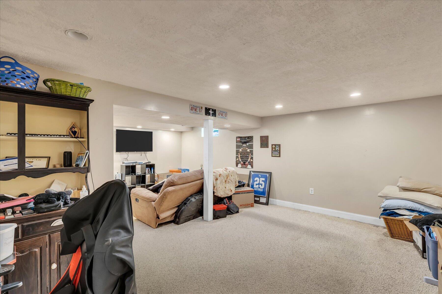 1 Jody Lane Forestdale MA 02644