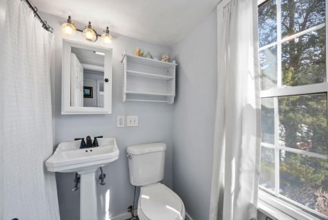 10 Cleveland Avenue Wareham MA 02558