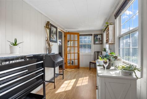 10 Cleveland Avenue Wareham MA 02558