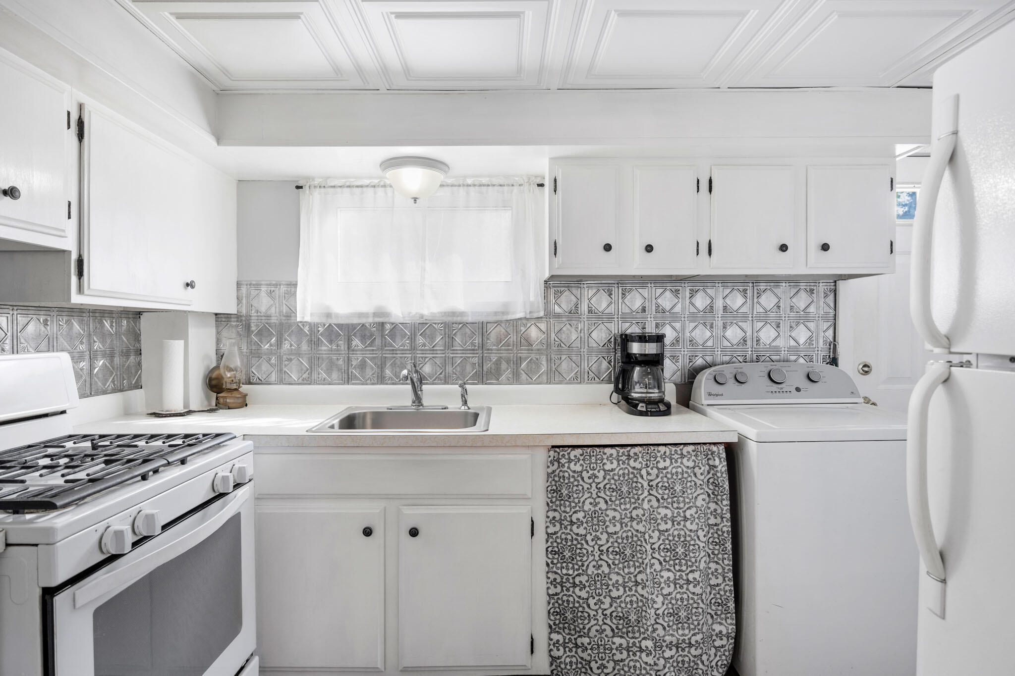 10 Cleveland Avenue Wareham MA 02558