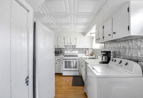 10 Cleveland Avenue Wareham MA 02558