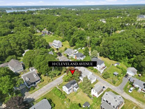 10 Cleveland Avenue Wareham MA 02558