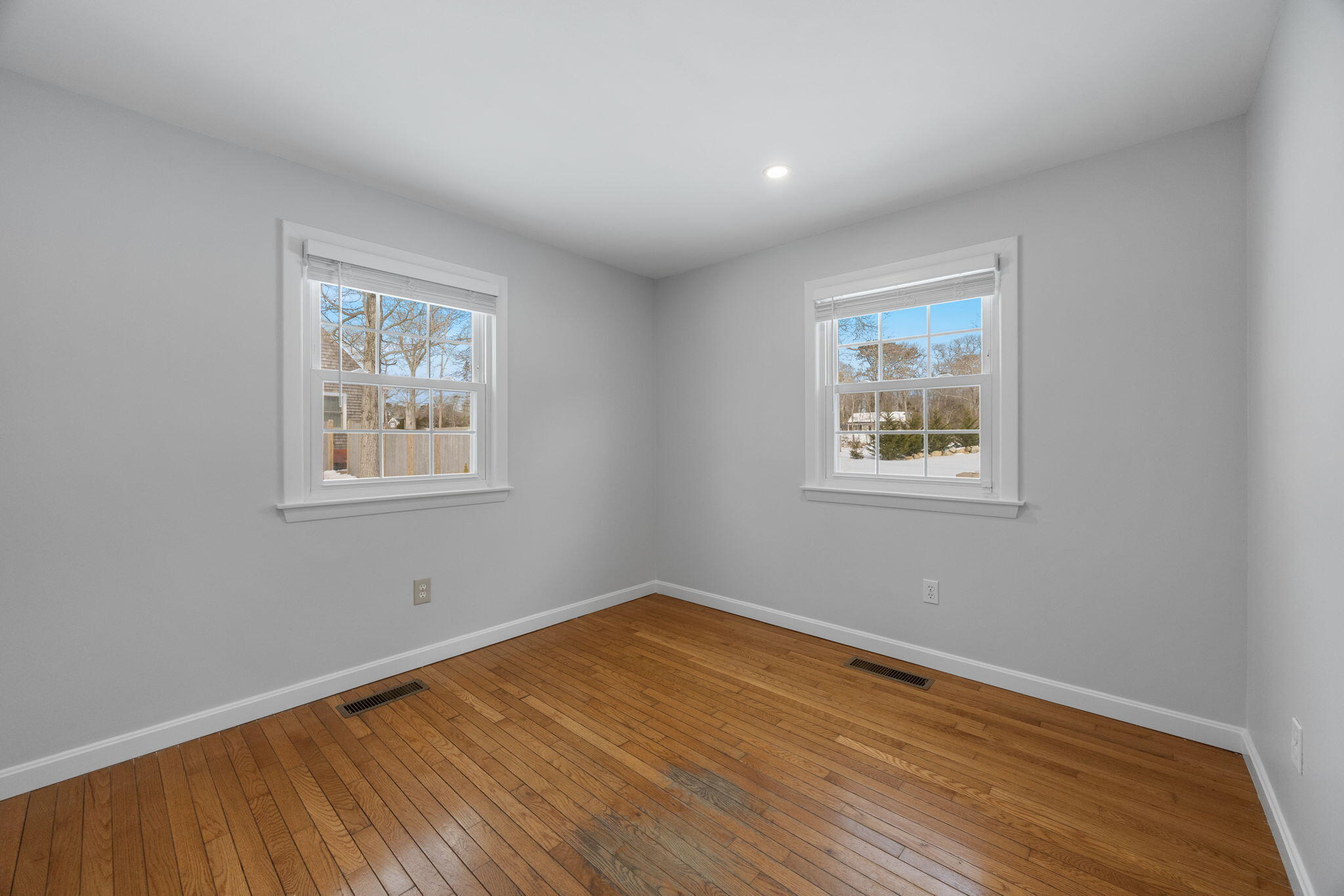 17 Kings Way Orleans MA 02653