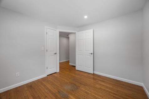 17 Kings Way Orleans MA 02653