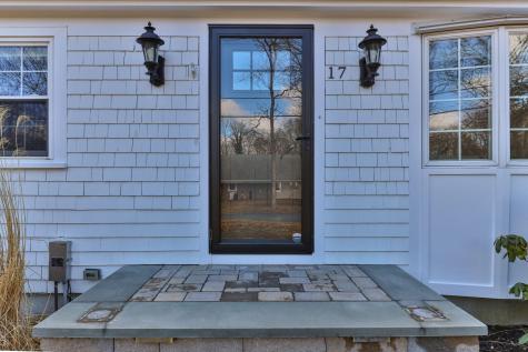 17 Kings Way Orleans MA 02653
