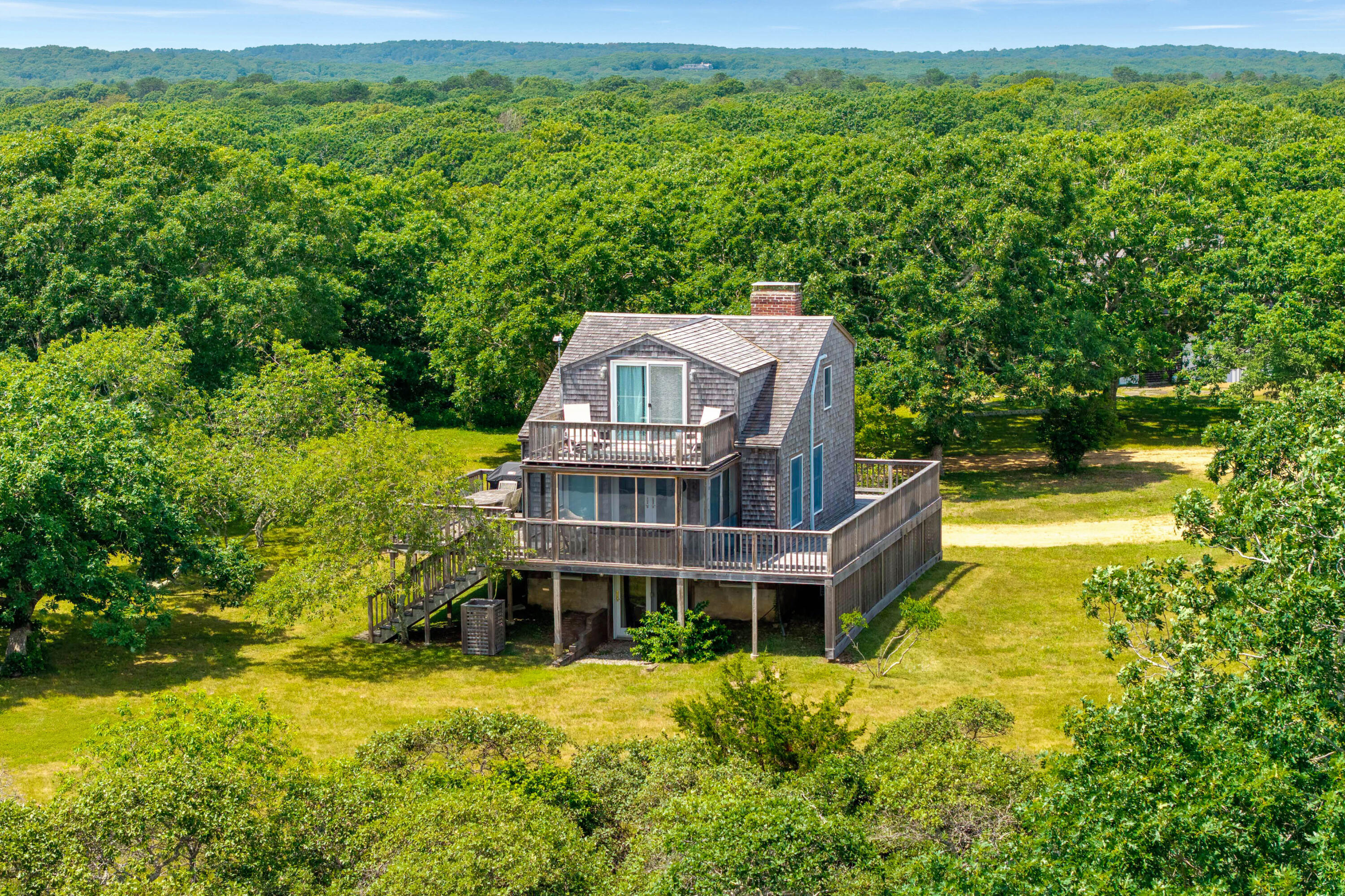 28 Black Point Road Chilmark MA 02535