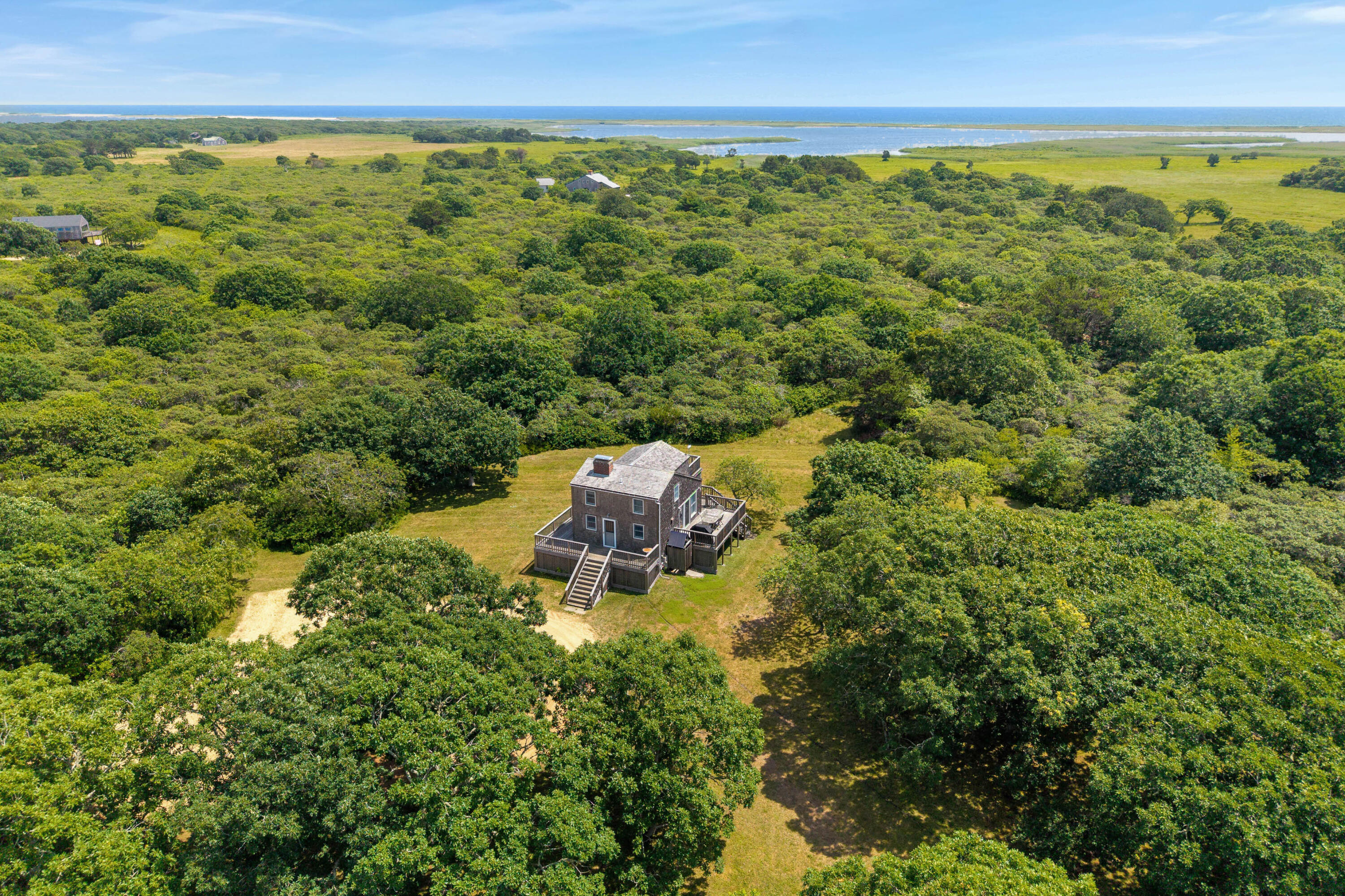 28 Black Point Road Chilmark MA 02535
