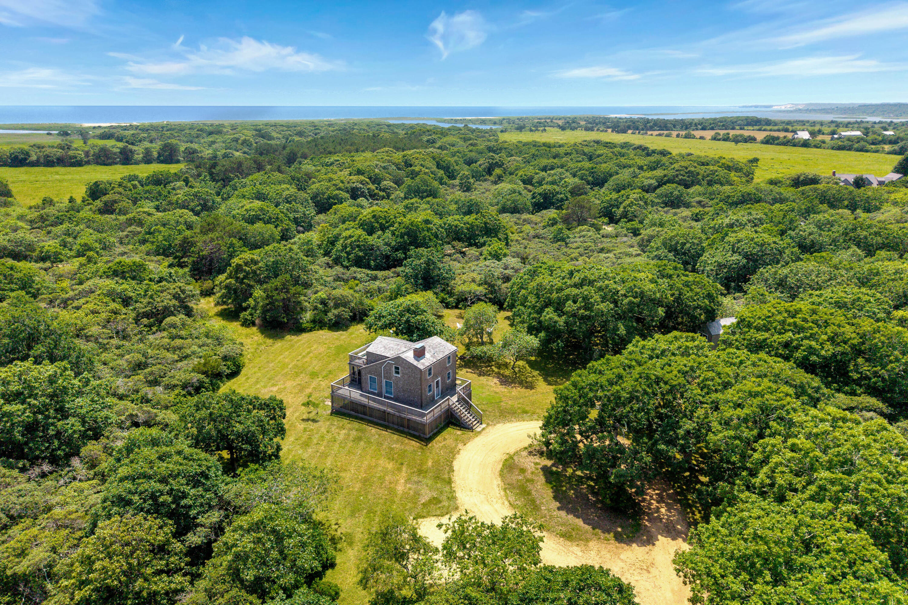 28 Black Point Road Chilmark MA 02535