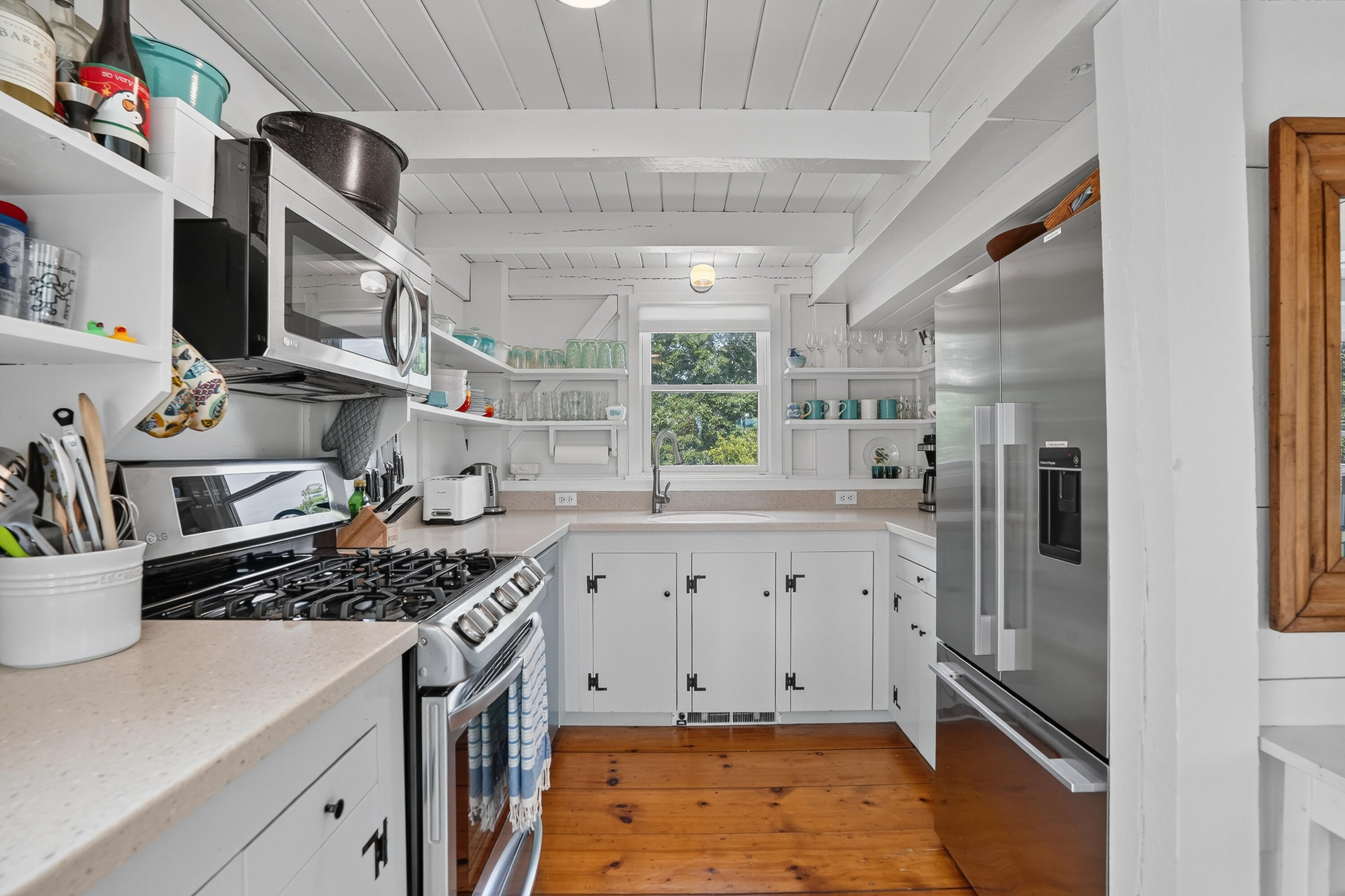 28 Black Point Road Chilmark MA 02535