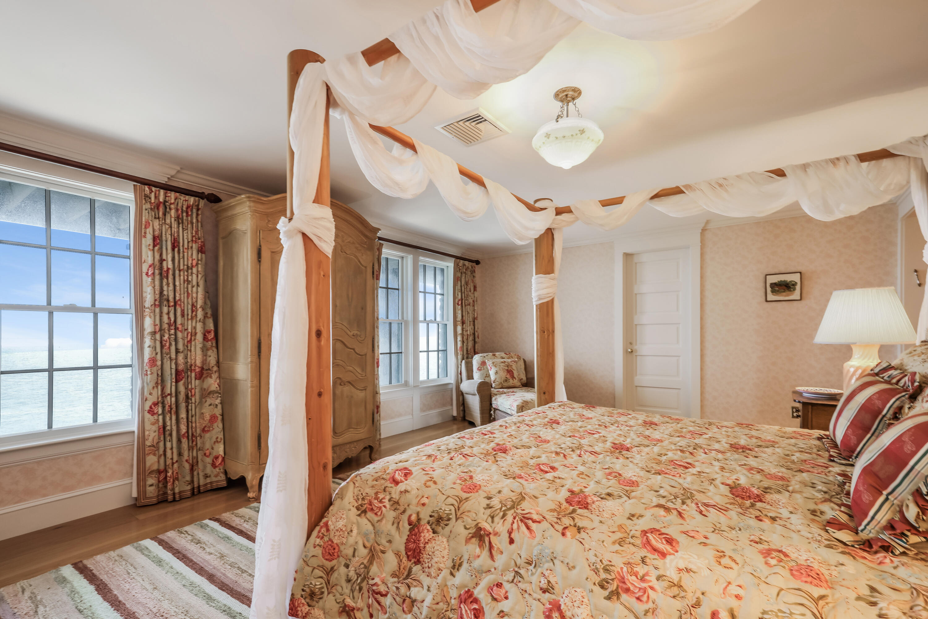 4 Ministers Lane Chatham MA 02650