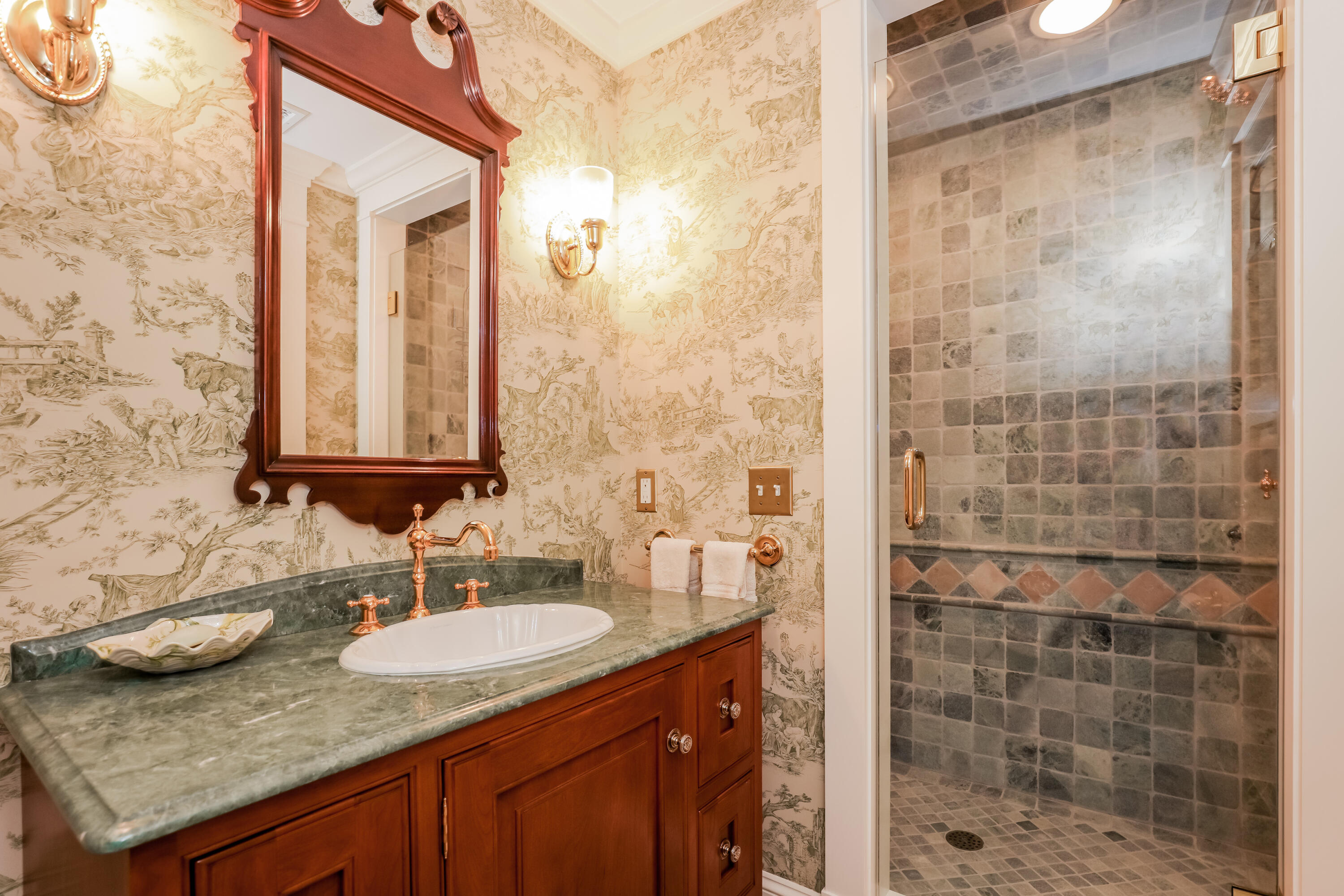 4 Ministers Lane Chatham MA 02650