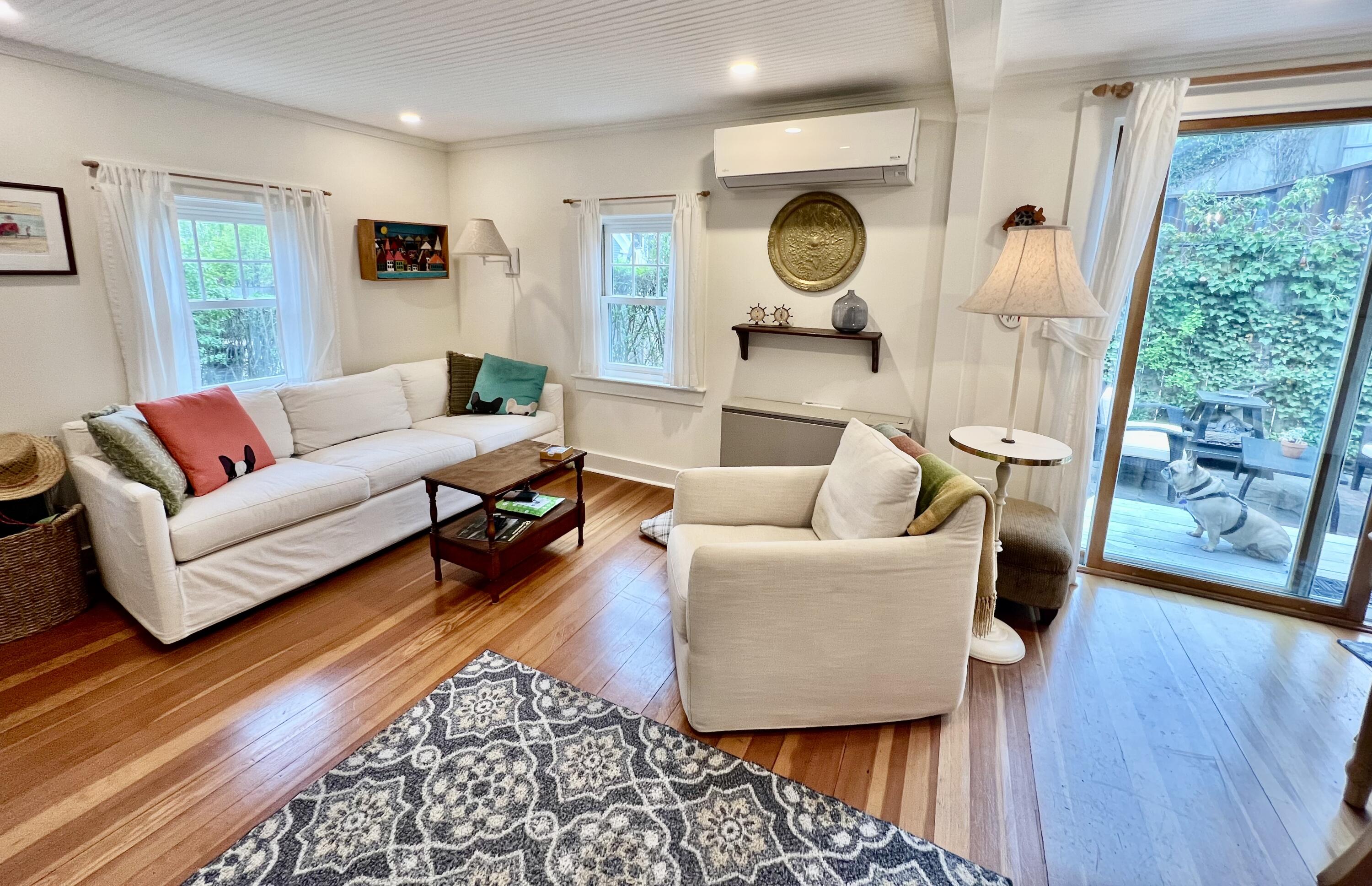 23 Cottage Street Provincetown MA 02657