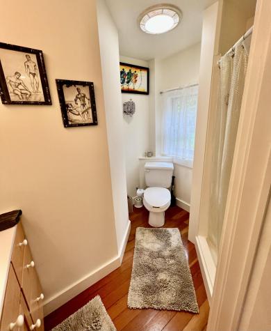 23 Cottage Street Provincetown MA 02657