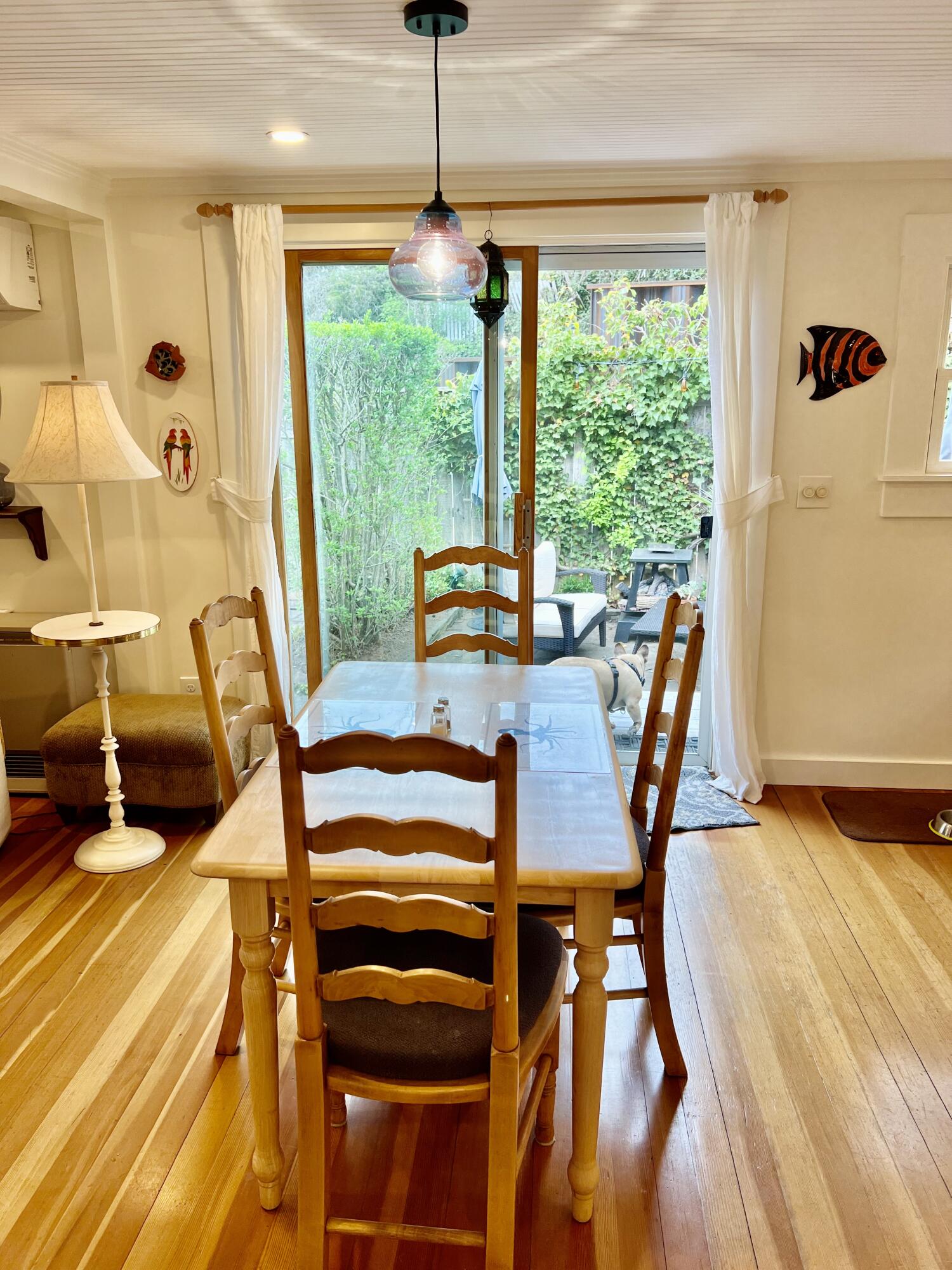 23 Cottage Street Provincetown MA 02657