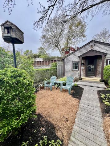 23 Cottage Street Provincetown MA 02657