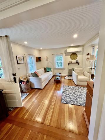 23 Cottage Street Provincetown MA 02657