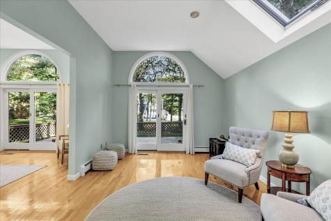 4 Florence Avenue Mashpee MA 02649