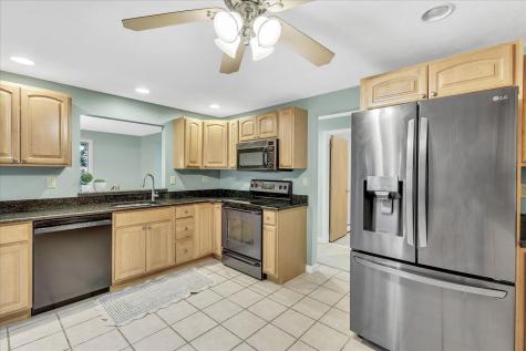 4 Florence Avenue Mashpee MA 02649