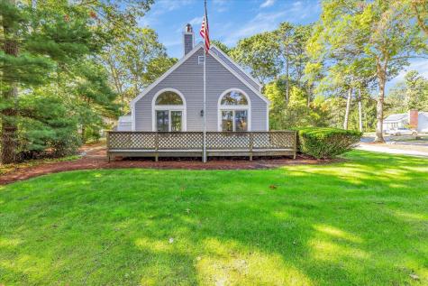 4 Florence Avenue Mashpee MA 02649