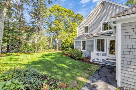 4 Florence Avenue Mashpee MA 02649