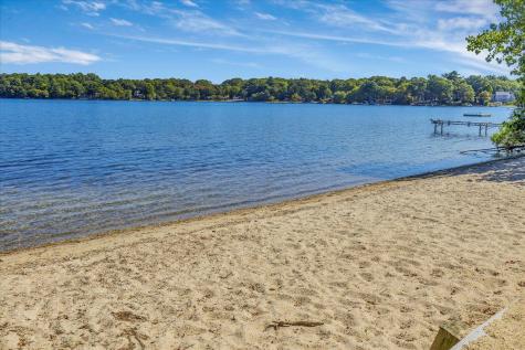 4 Florence Avenue Mashpee MA 02649