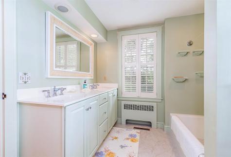 290 North Bay Road Barnstable MA 02655