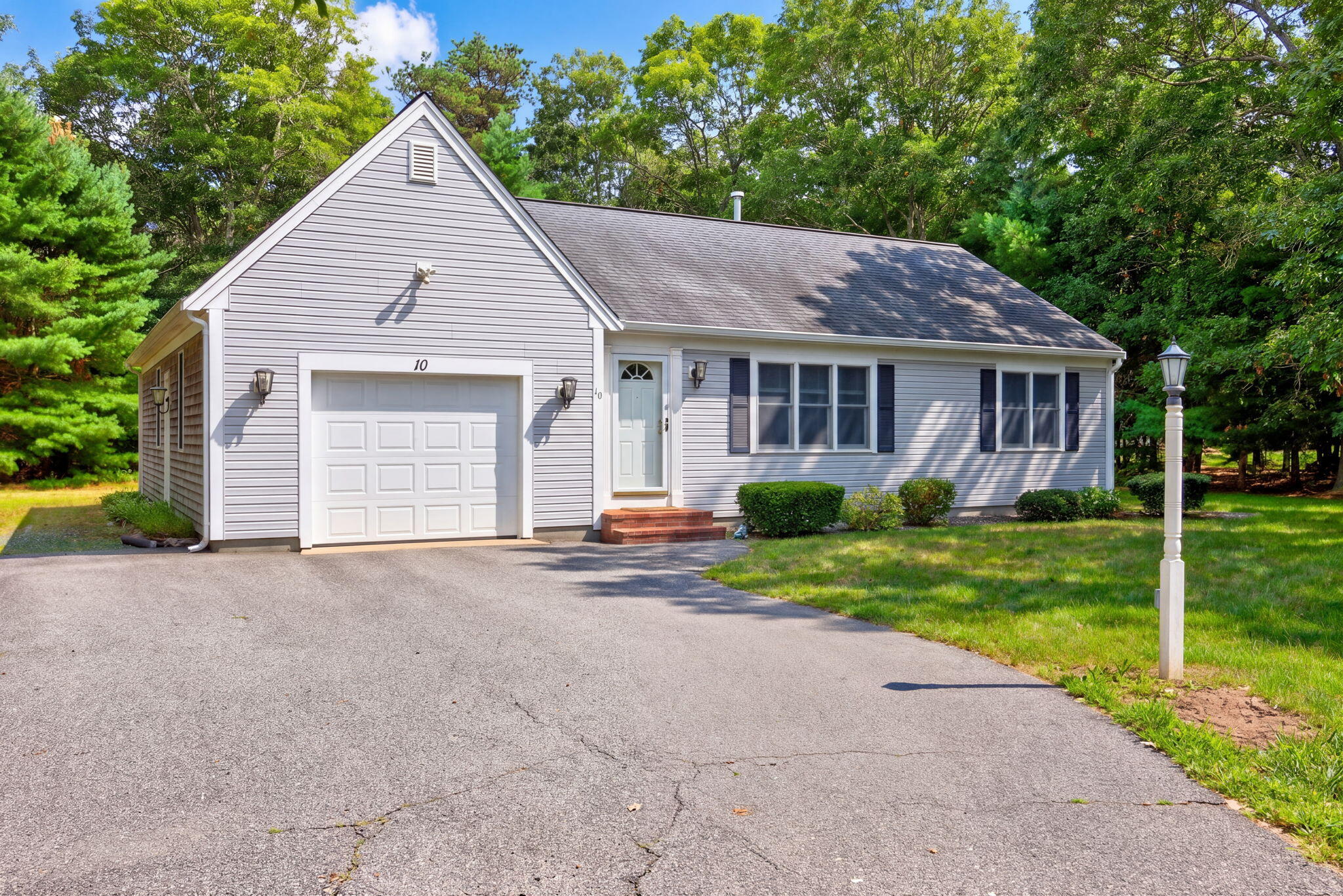 10 Spinnaker Street Sandwich MA 02563