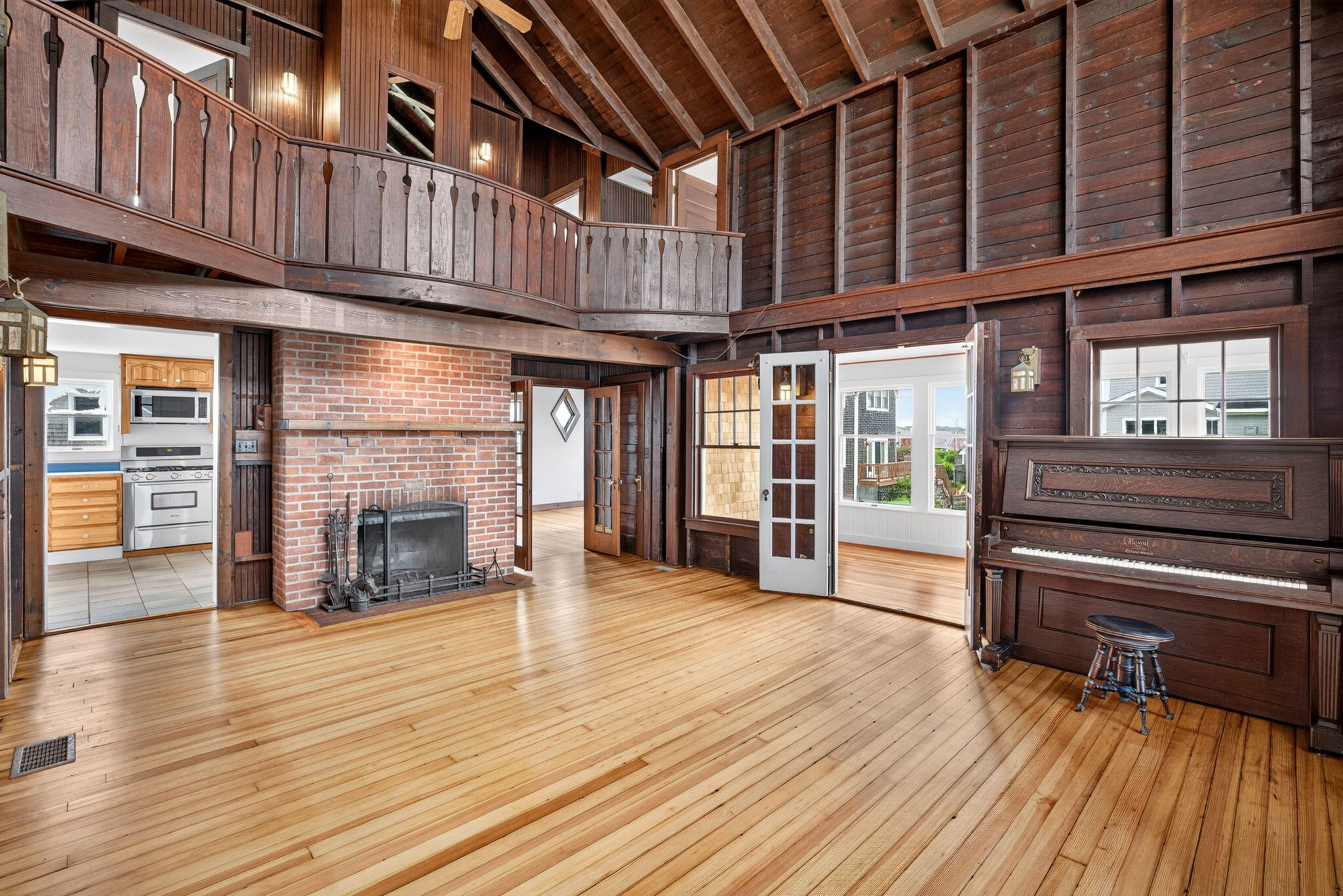 70 Menauhant Road East Falmouth MA 02536