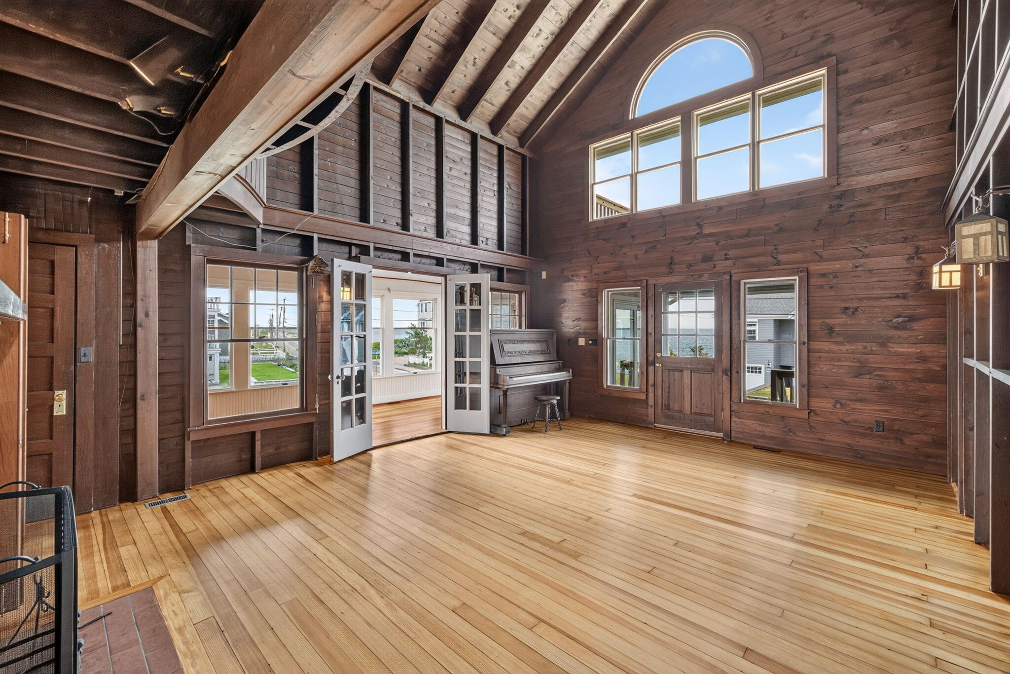 70 Menauhant Road East Falmouth MA 02536