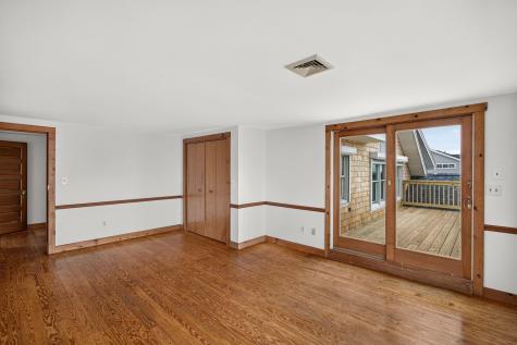 70 Menauhant Road Falmouth MA 02536