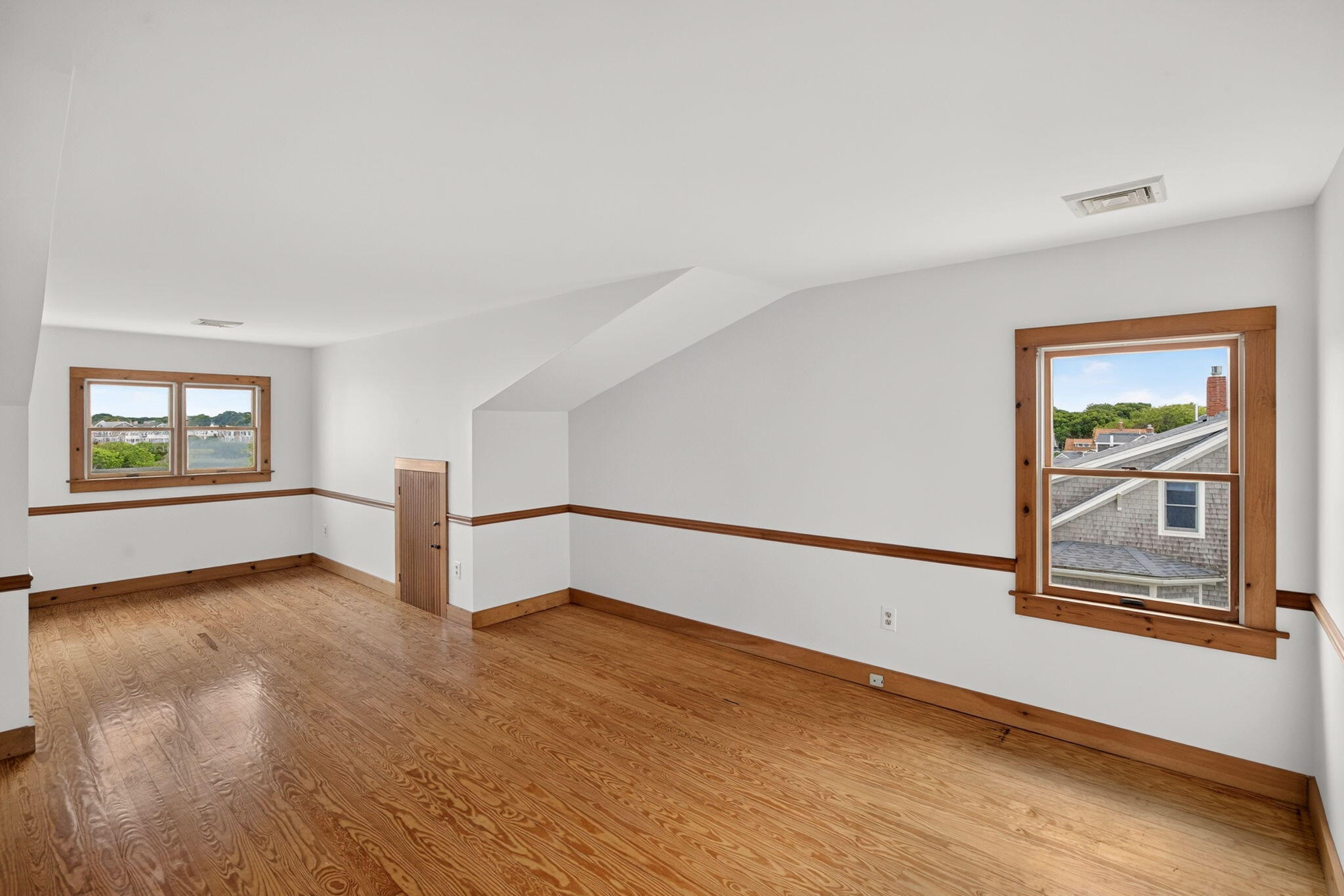 70 Menauhant Road East Falmouth MA 02536
