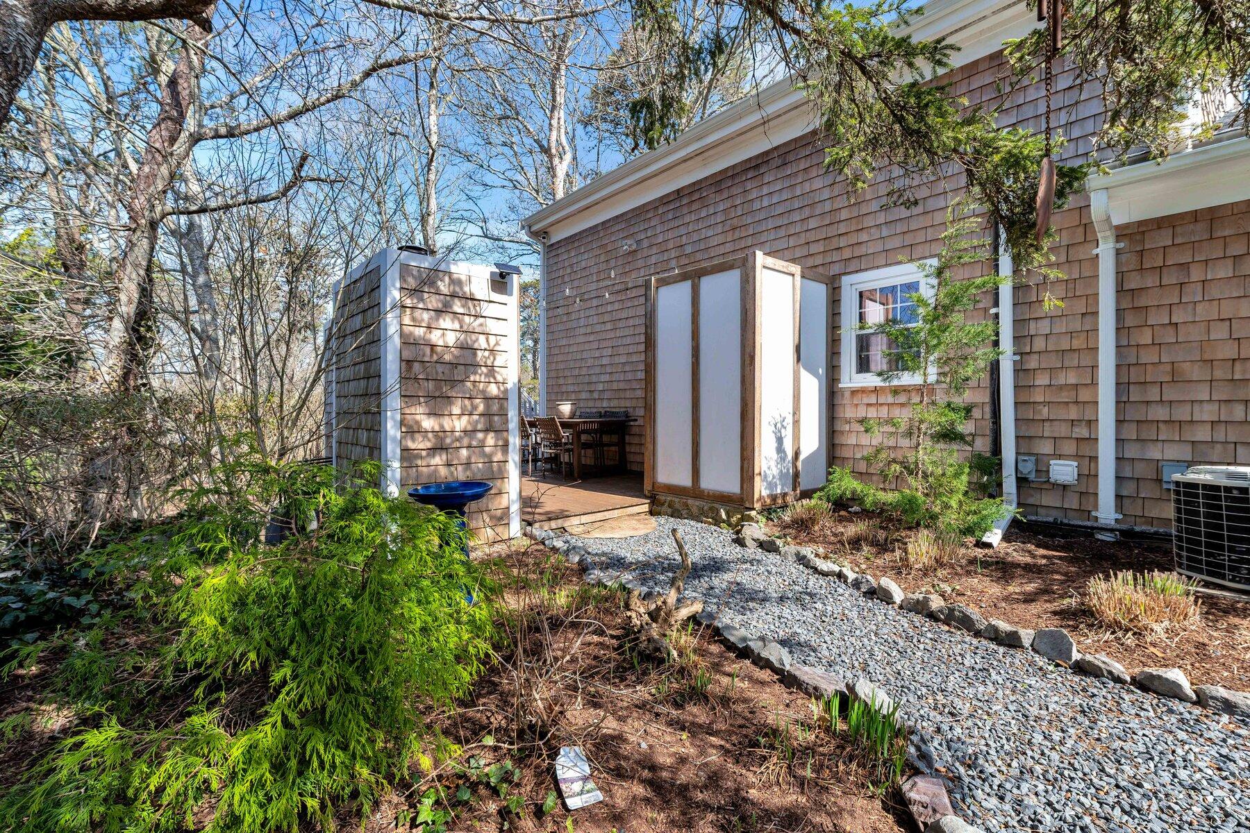 25 Frances Helen Road Yarmouth MA 02675