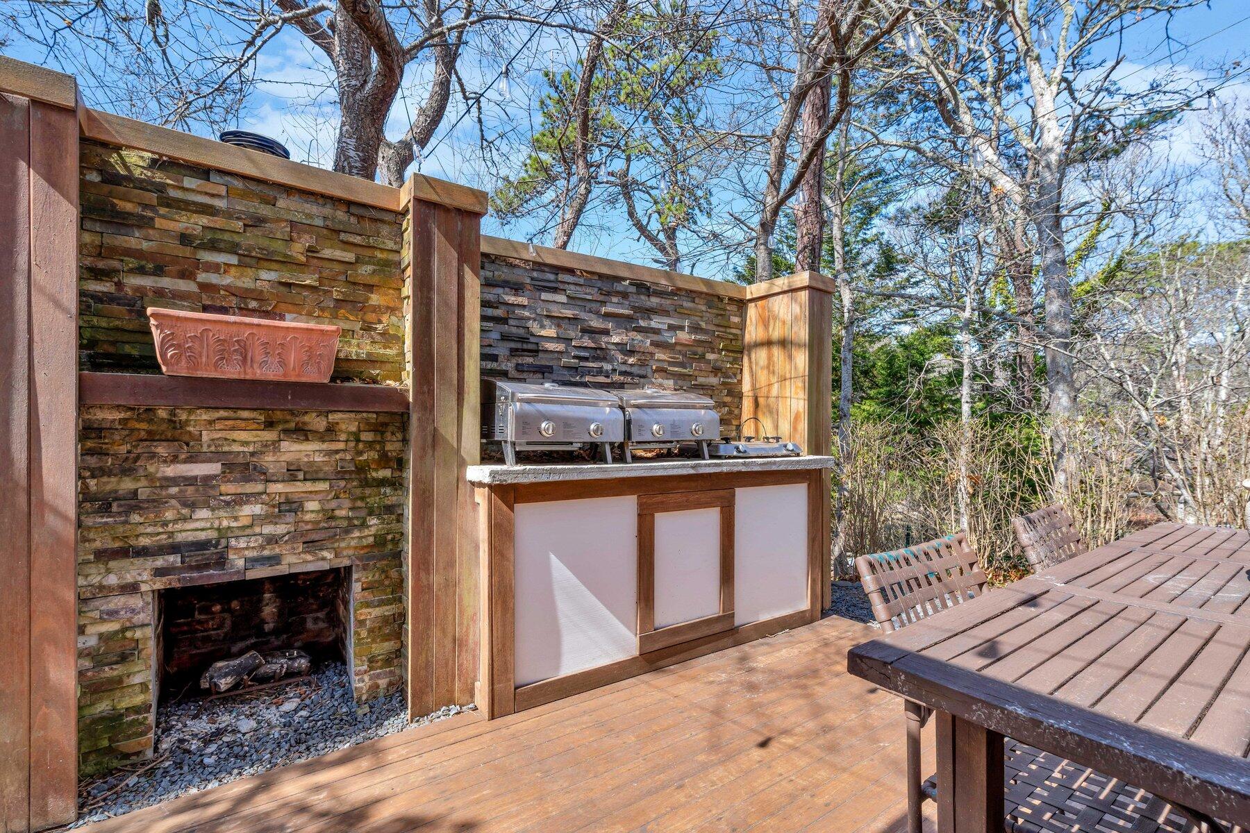 25 Frances Helen Road Yarmouth Port MA 02675