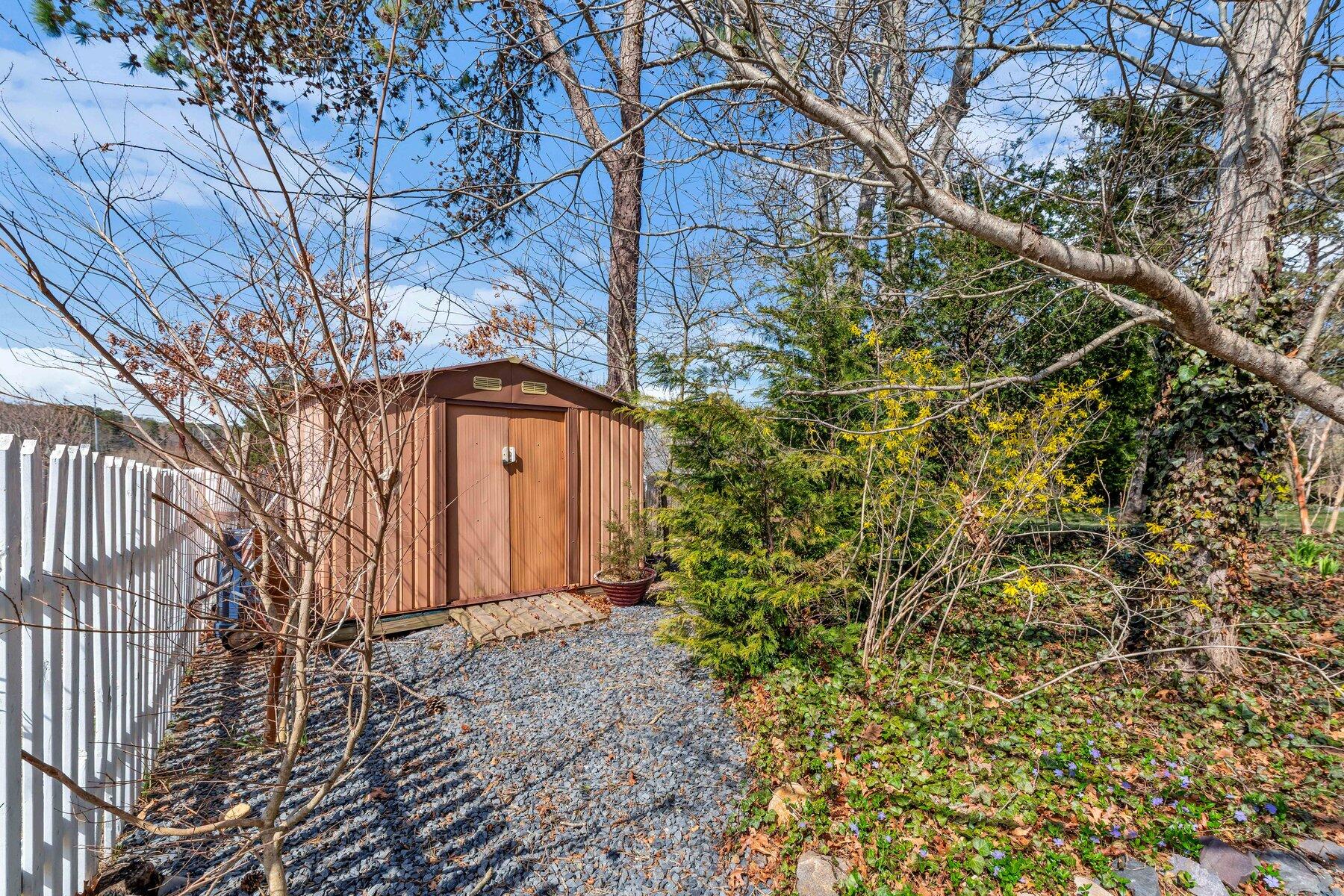 25 Frances Helen Road Yarmouth Port MA 02675