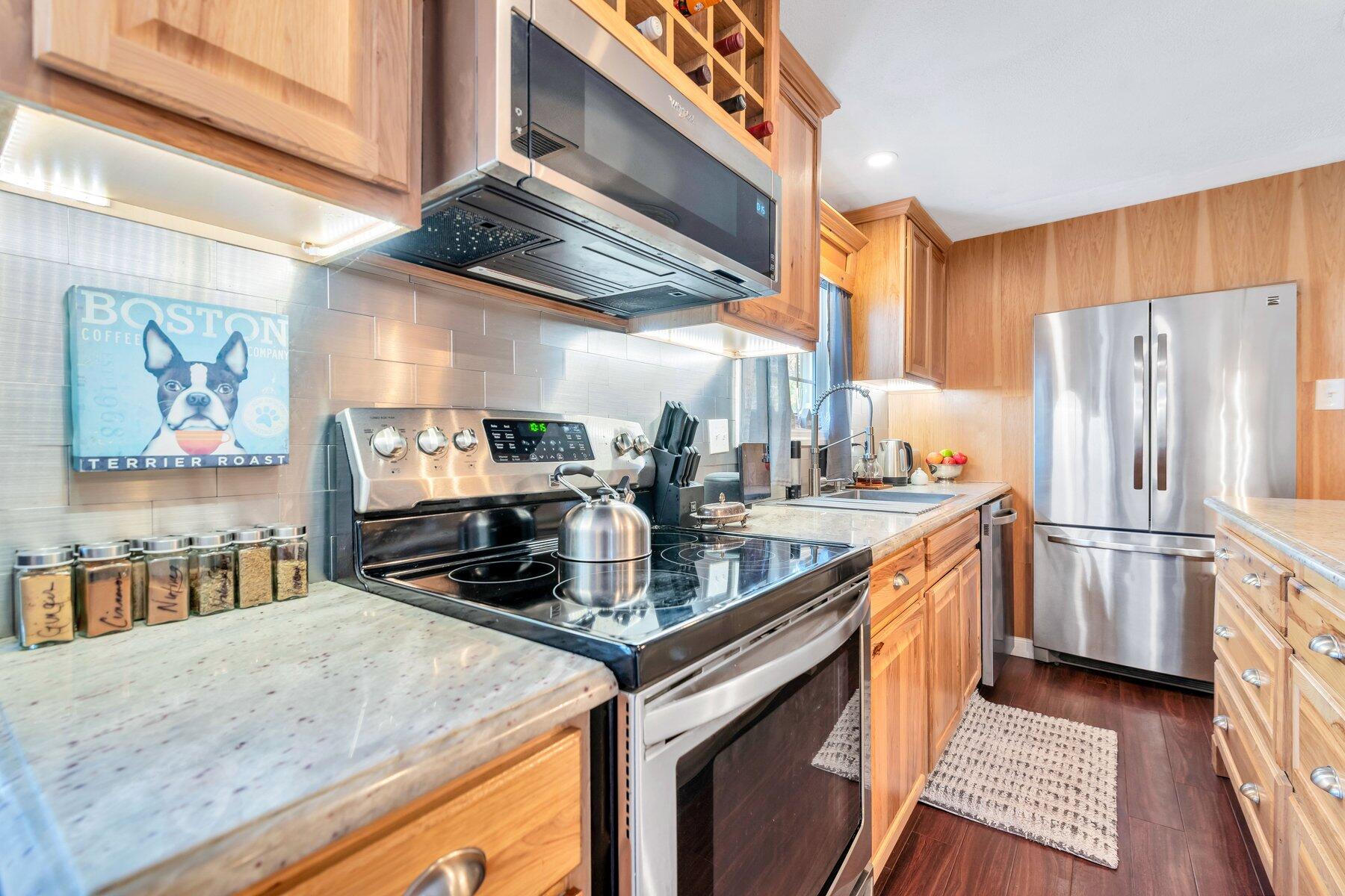 25 Frances Helen Road Yarmouth Port MA 02675