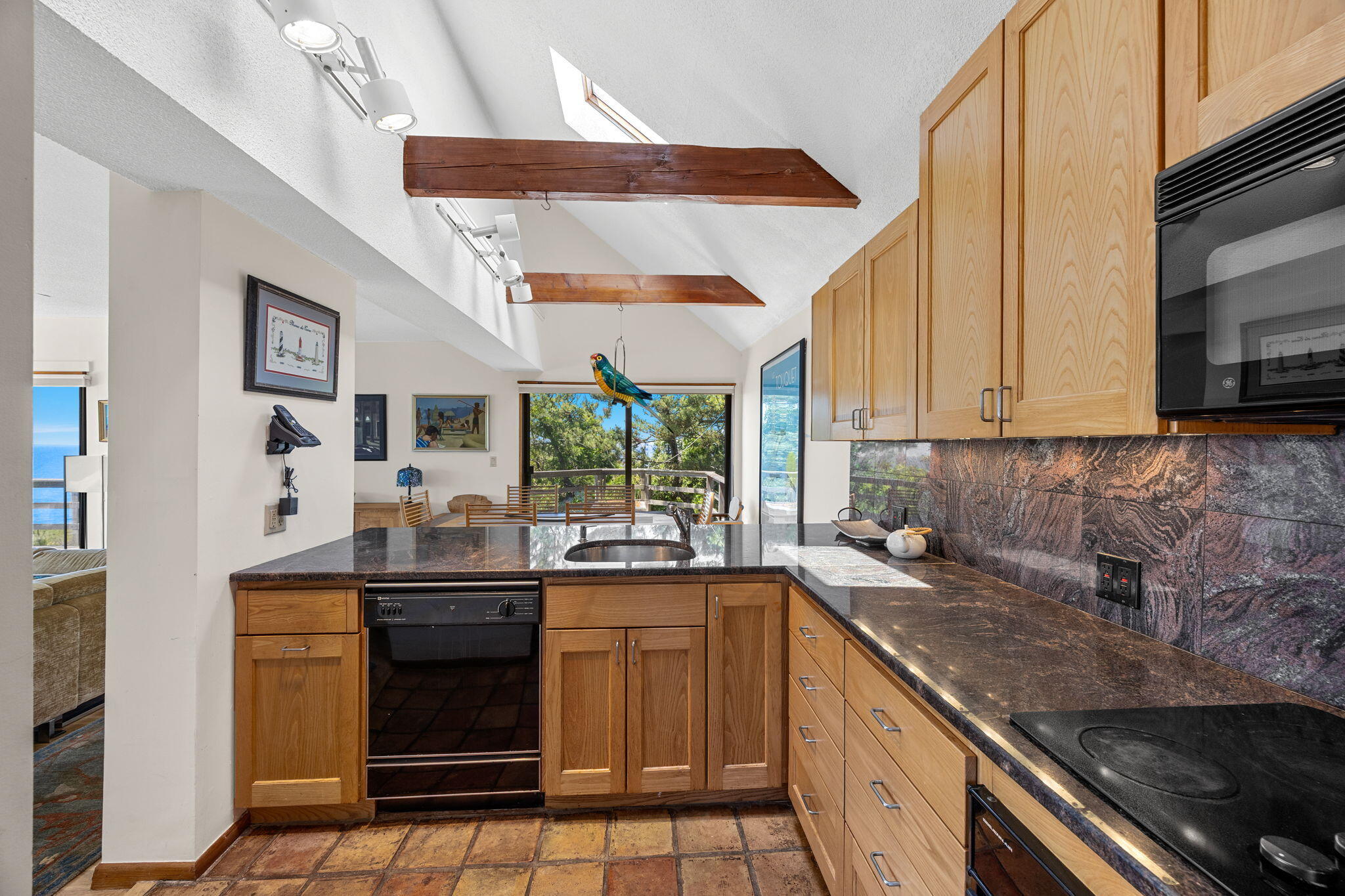 47 Fishermans Road Truro MA 02666