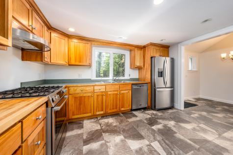 52 Ellis Circle Yarmouth MA 02675