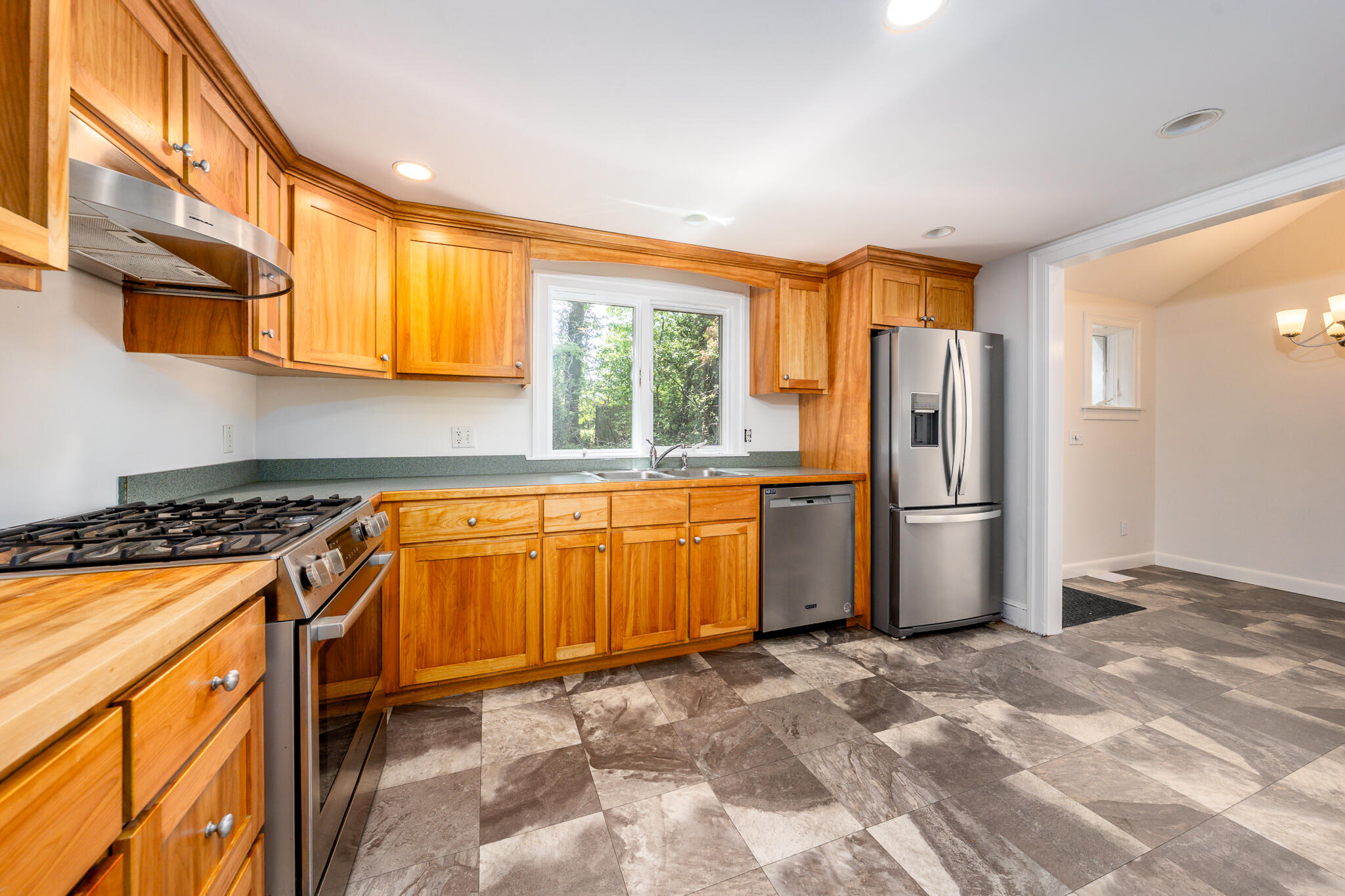 52 Ellis Circle Yarmouth MA 02675